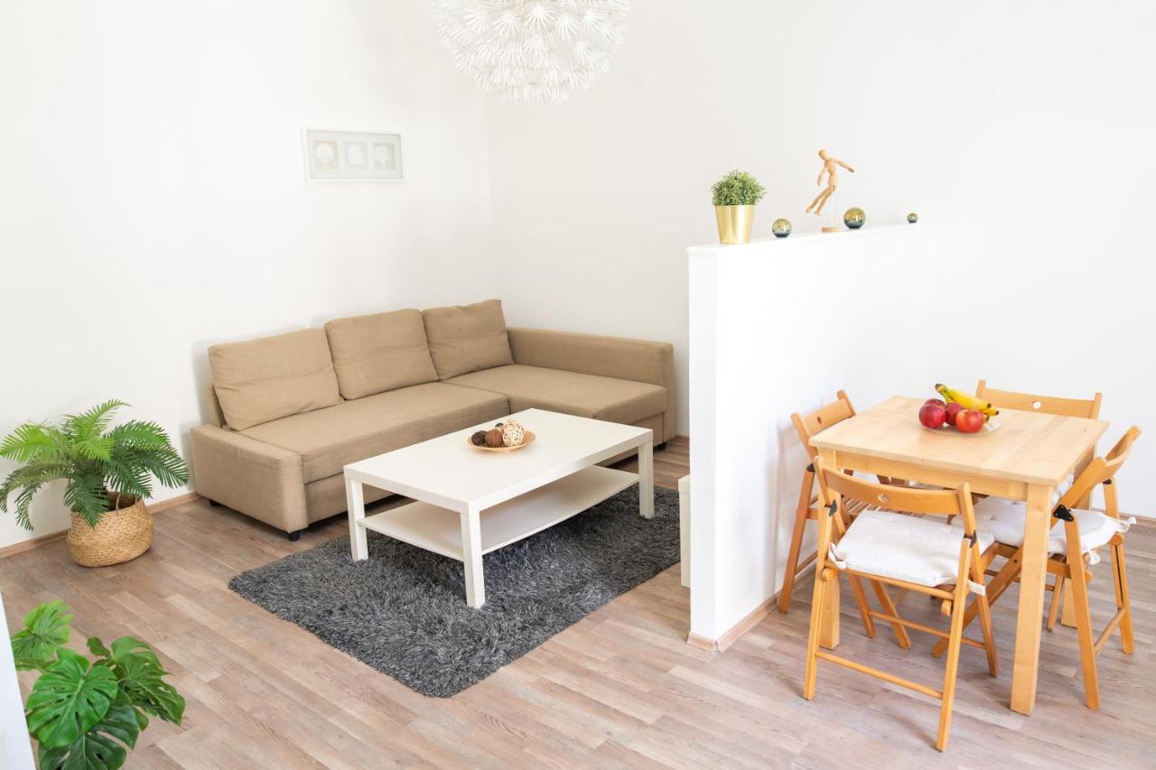N28 Condo Apartment Next To Andrassy. 布达佩斯 外观 照片