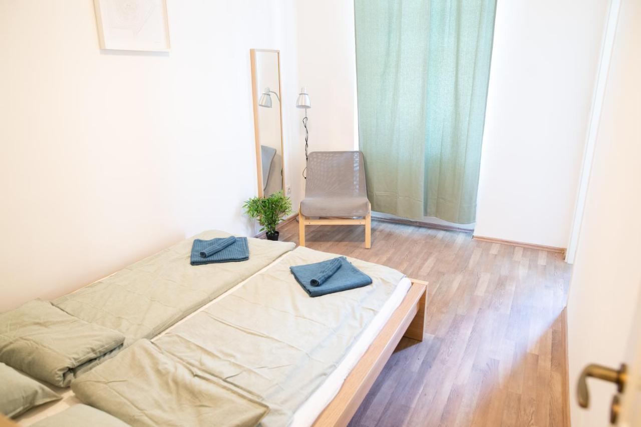 N28 Condo Apartment Next To Andrassy. 布达佩斯 外观 照片